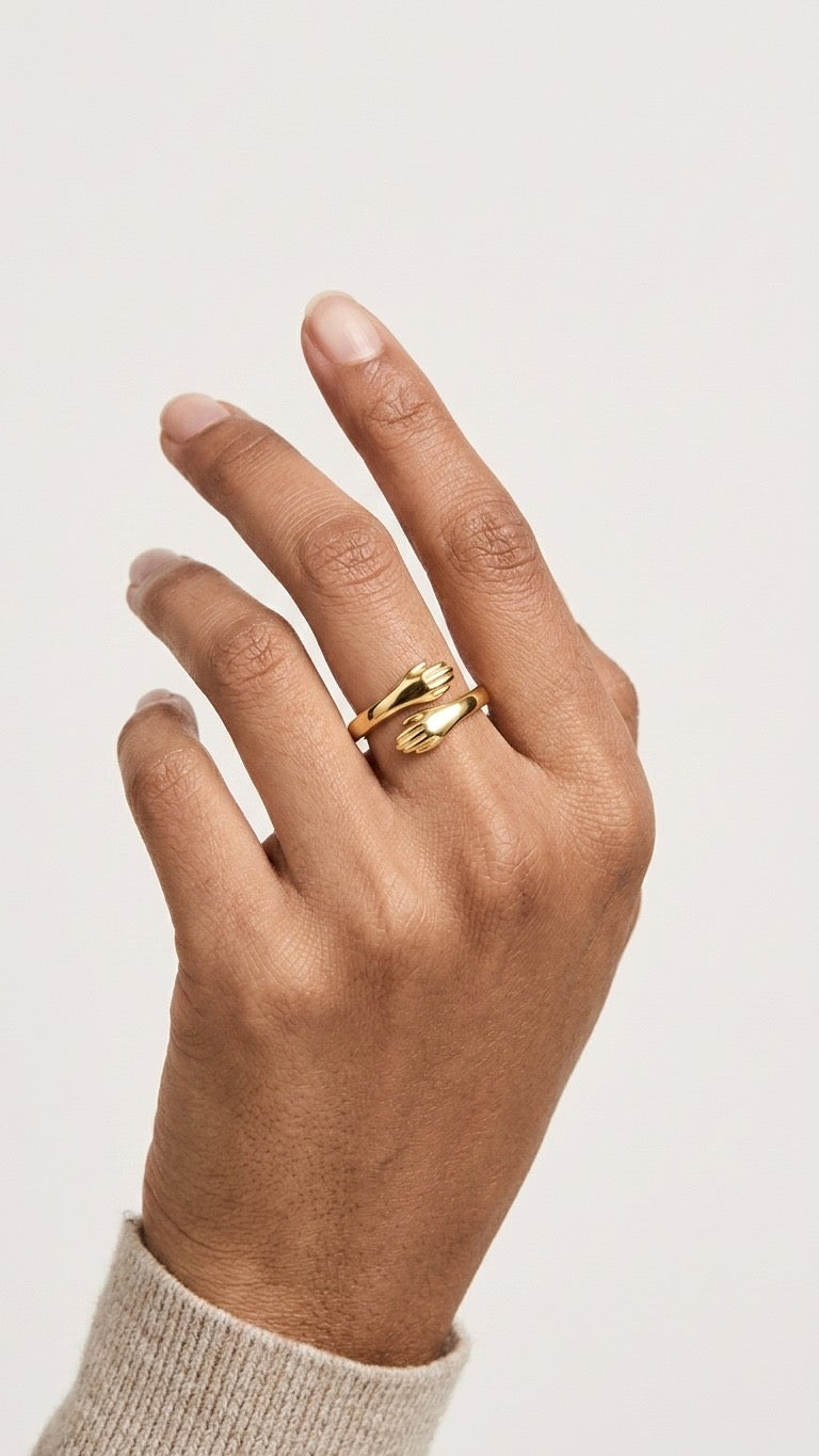 18k Gold Plated Golden Hug Ring - Embrace