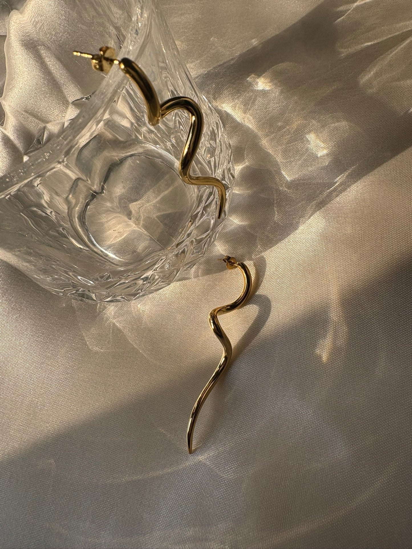 16k Gold Plated Squiggle Drop Earrings - Zara