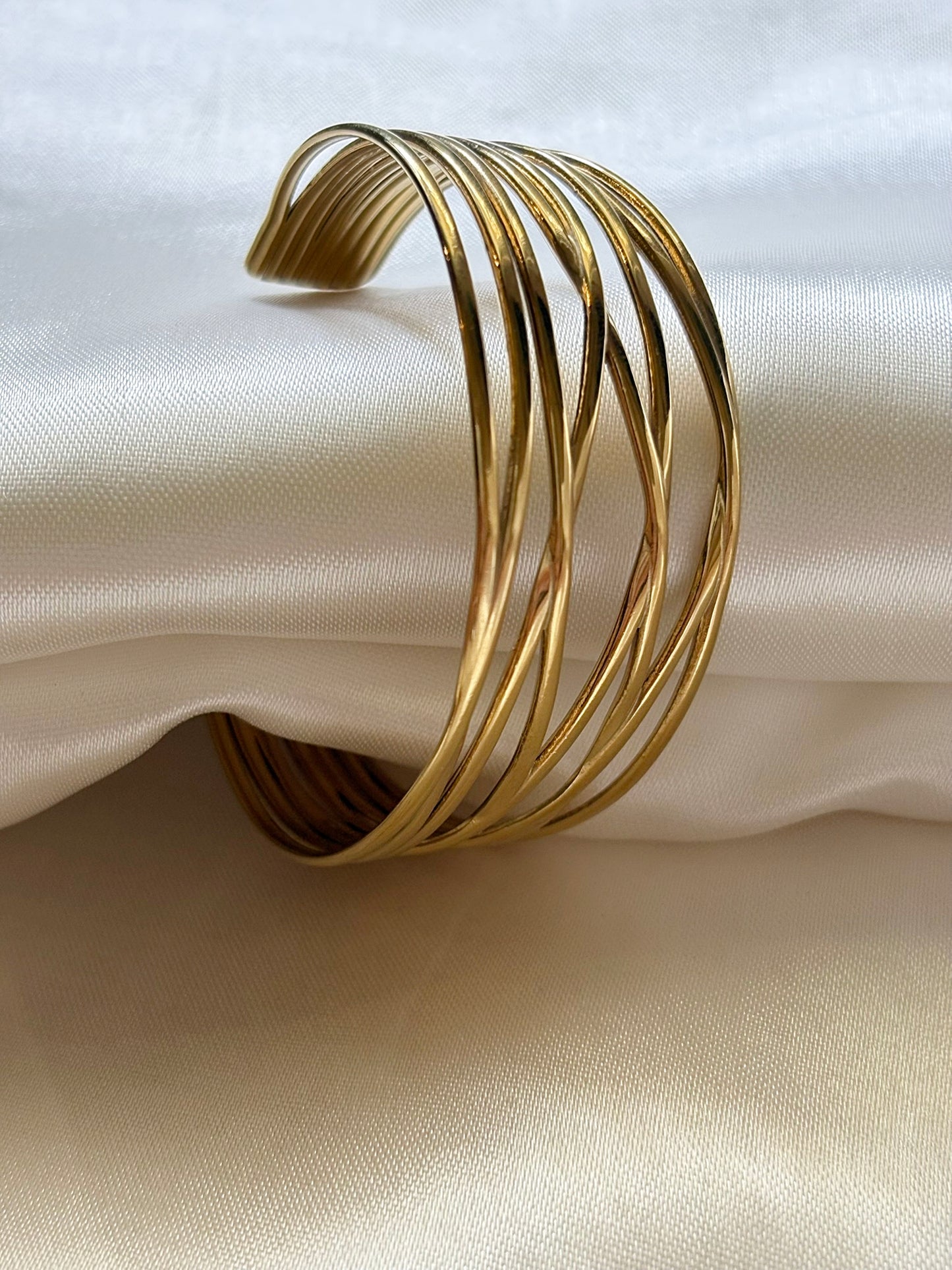 18k Gold Plated Openwork Cuff Bracelet - Zephyra
