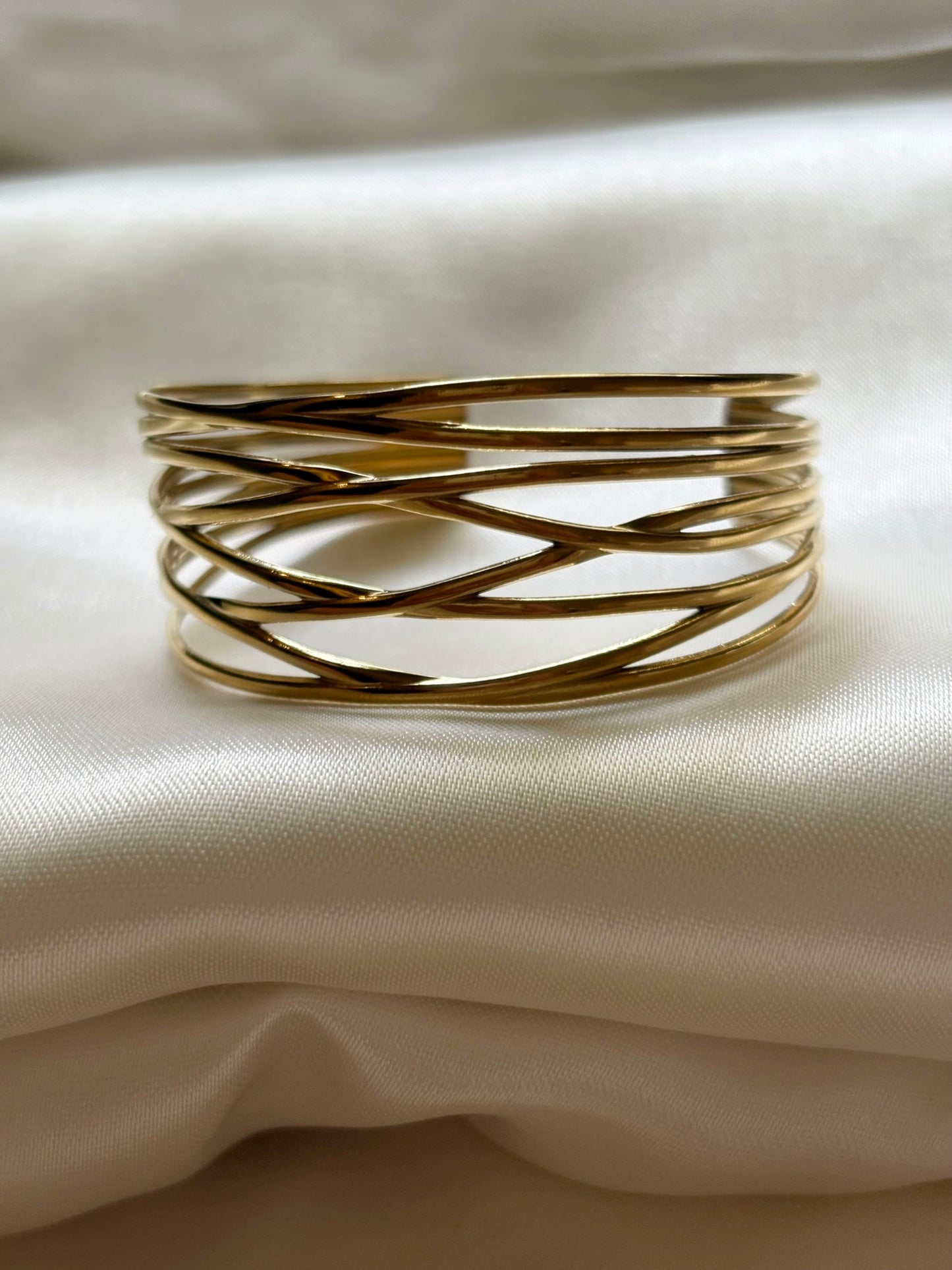 18k Gold Plated Openwork Cuff Bracelet - Zephyra