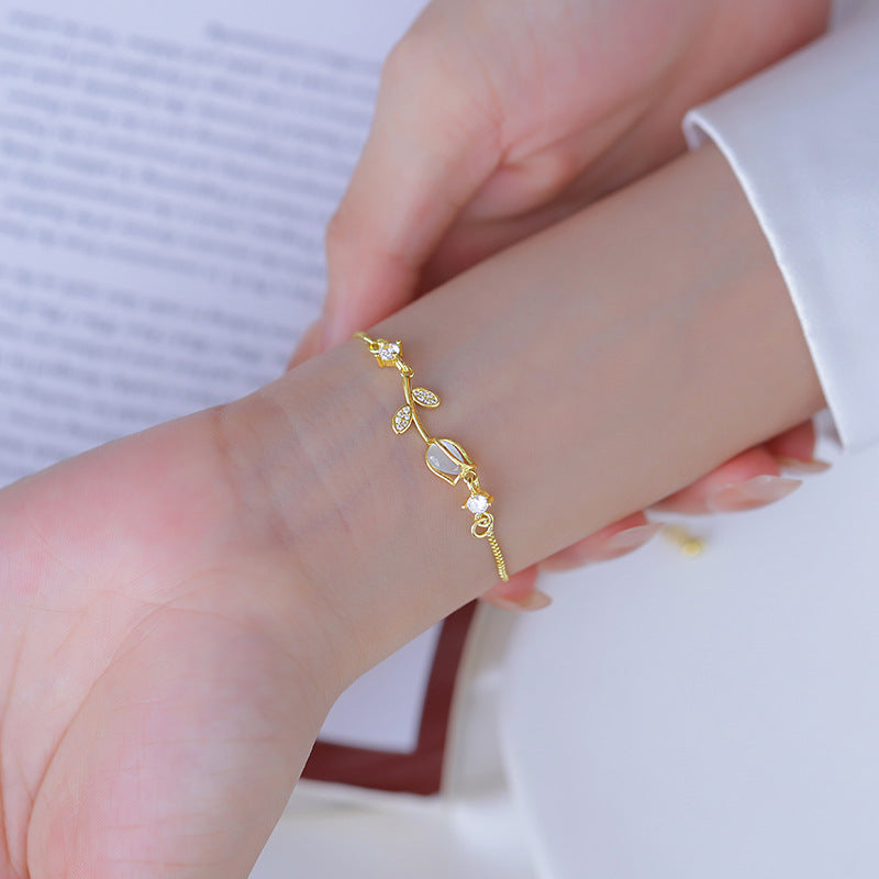 18k Gold Plated Golden Tulip Flower Bracelet - Tulip