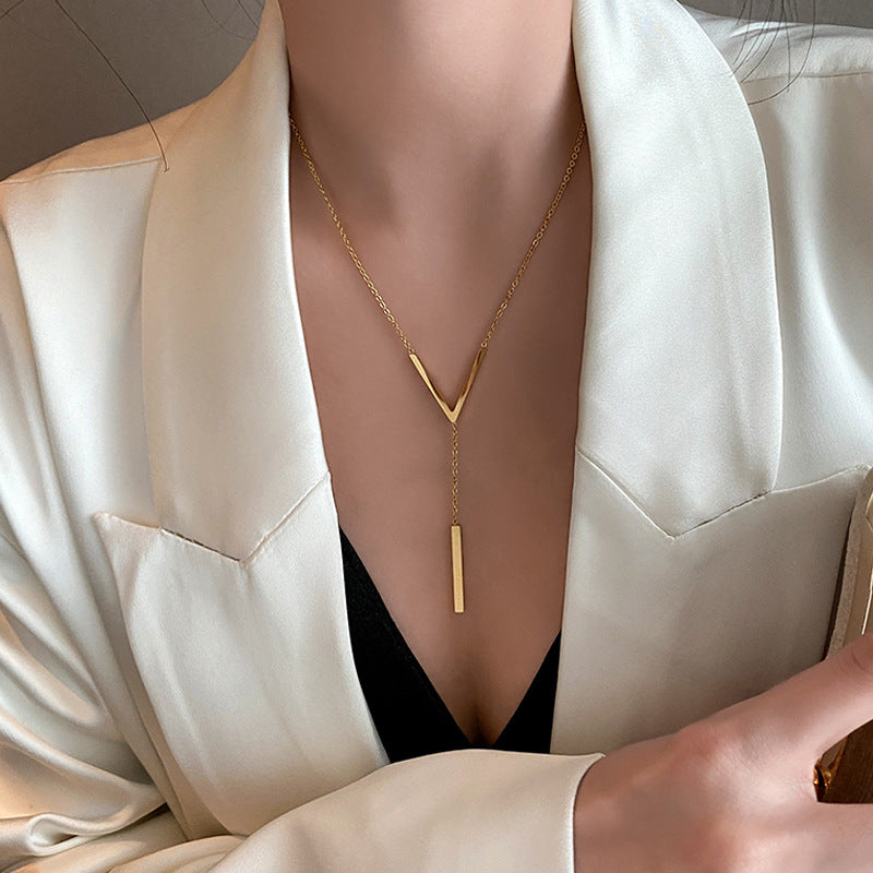 18k Gold Plated Minimalist Gold V / Y Necklace - Vera
