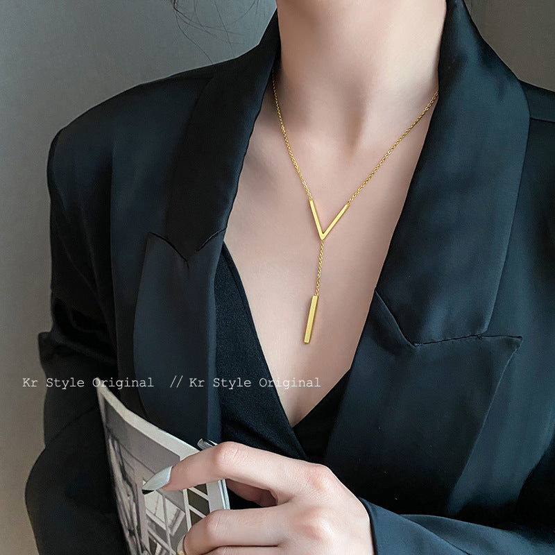 18k Gold Plated Minimalist Gold V / Y Necklace - Vera