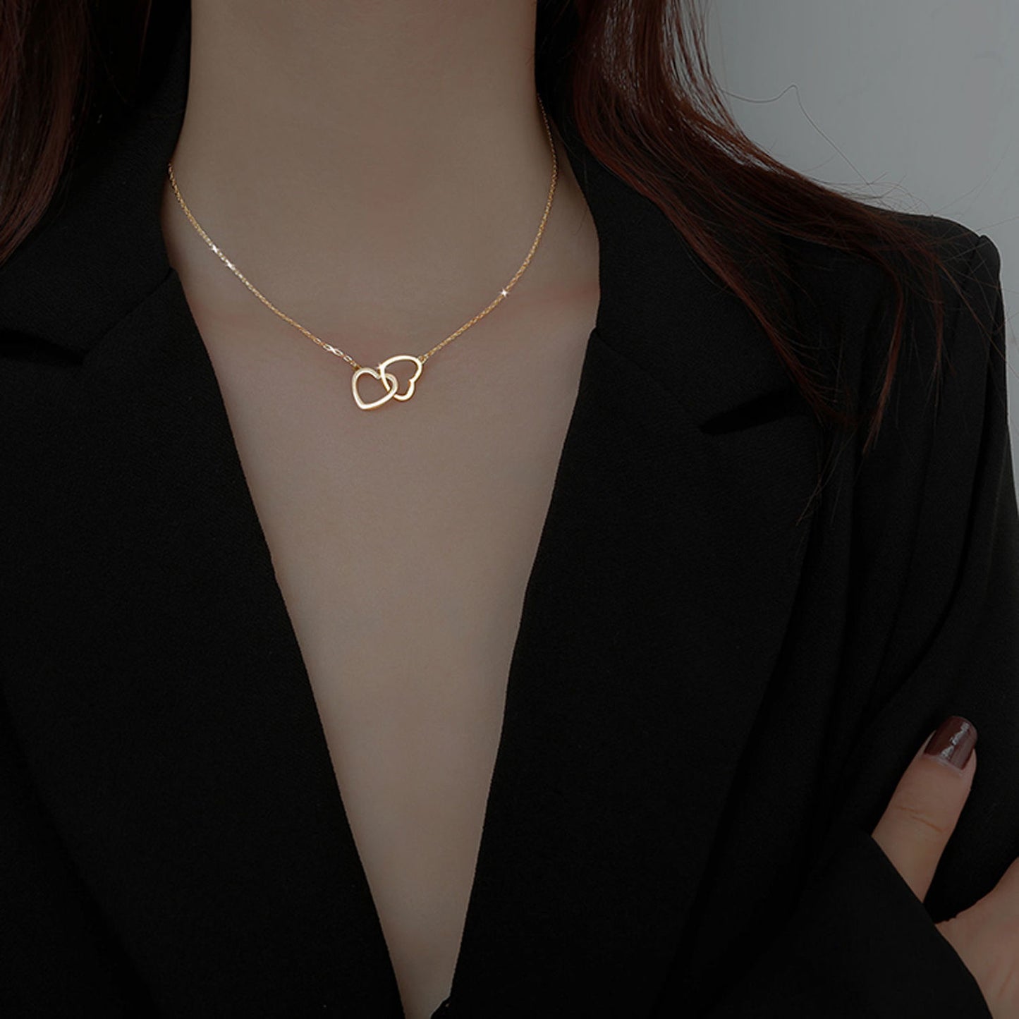 18k Gold Plated Linked Hearts Necklace - Amora