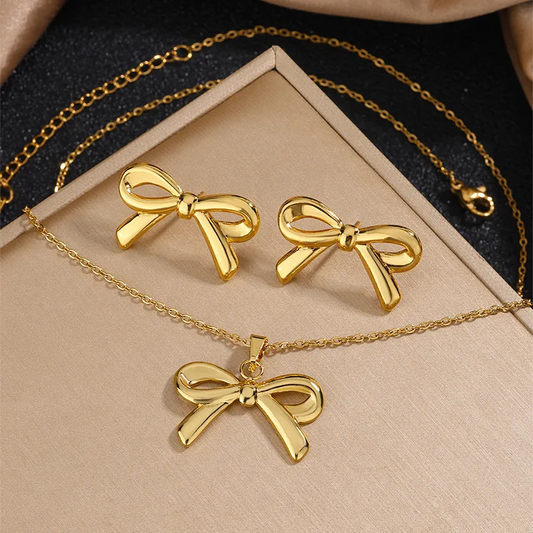 Pretty Bow 18K Gold Plated Jewelry Set - Necklace and Earring Set