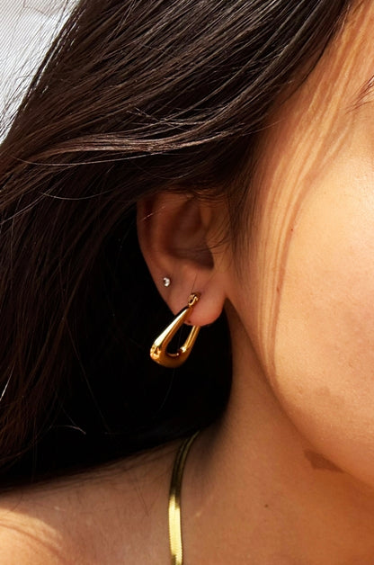 18k Gold Plated Triangular Hoop Earrings - Vedo
