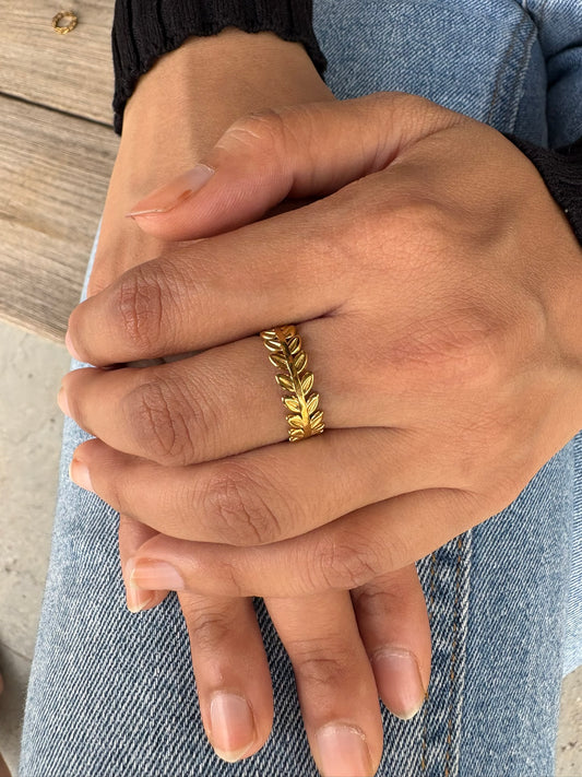 18k Gold Plated Leaf Open Ring - Sylvie