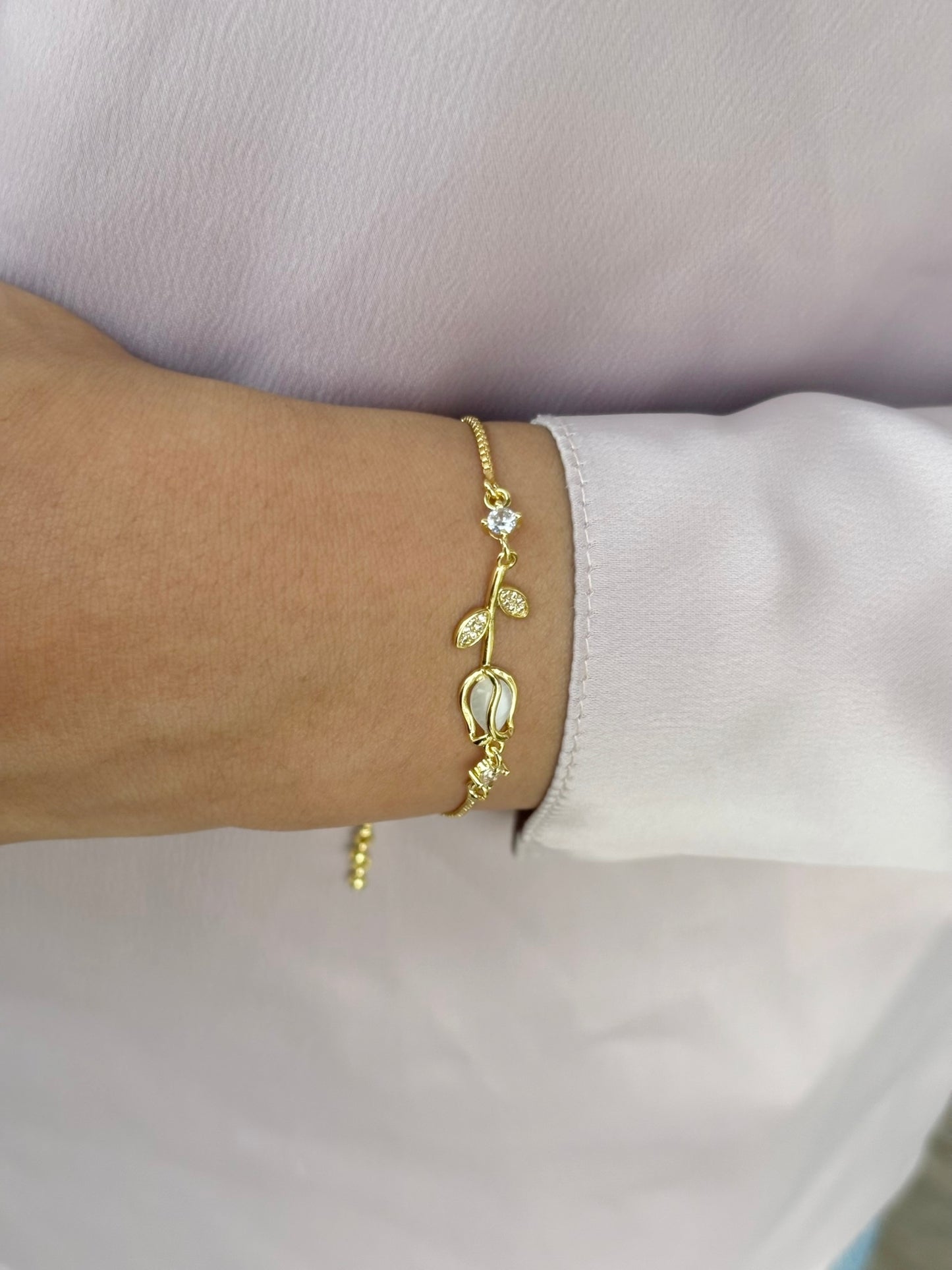 18k Gold Plated Golden Tulip Flower Bracelet - Tulip