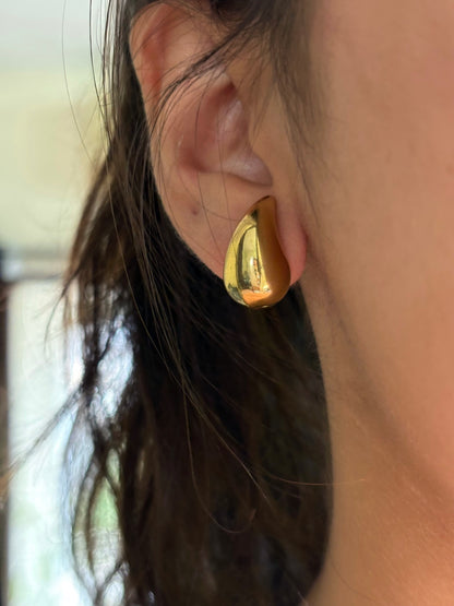 18k Gold Plated Golden Drop Bloom Studs - Dropa